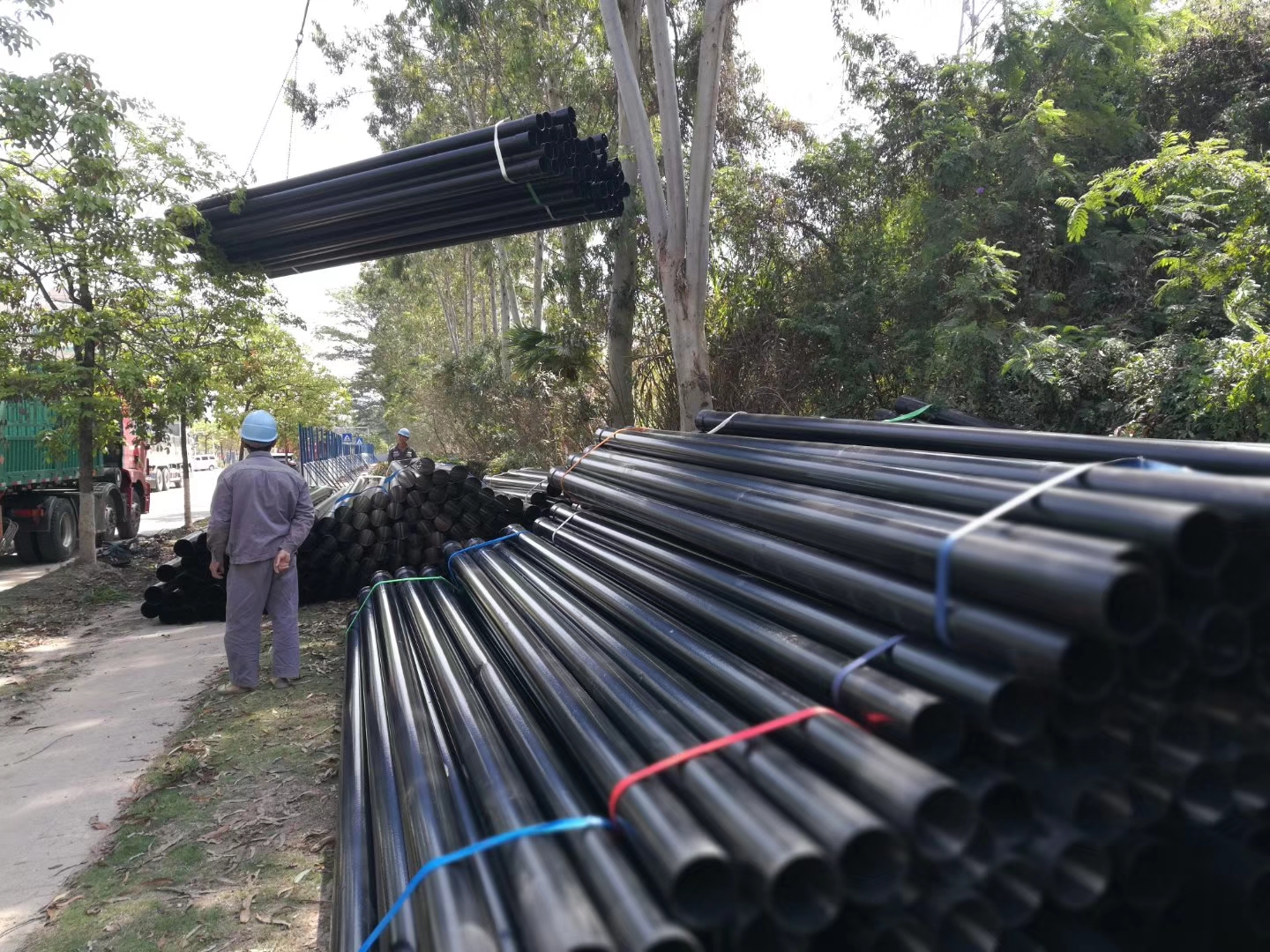 涂塑鋼管和襯塑鋼管區別在哪里?